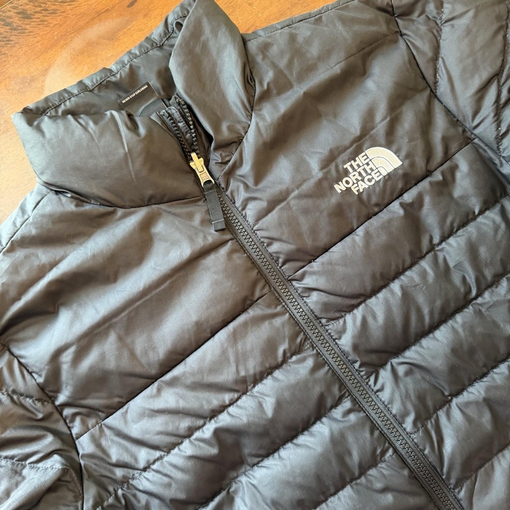 The North Face Jacket Mens Medium Black 550 Down Puffer Full Zip Lightweight